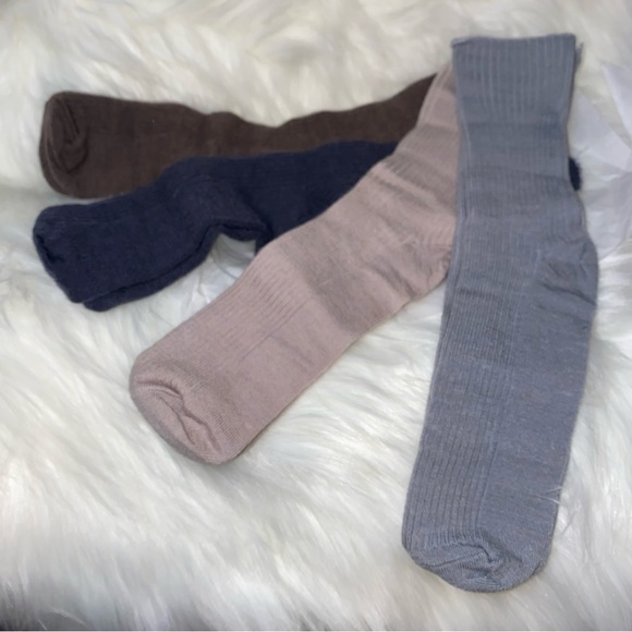 H&M 71% wool socks New in box - Picture 2 of 10